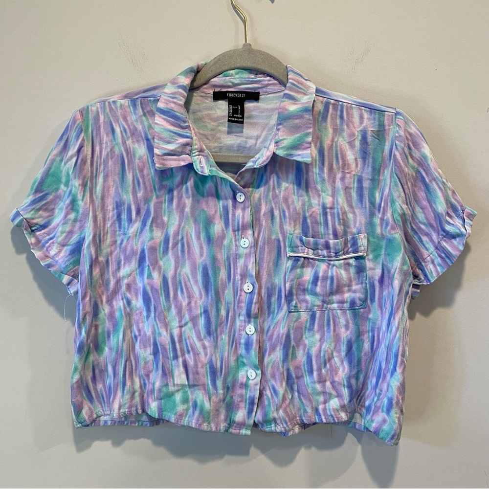 Forever 21 Retro Button Down Crop Top - Size Large